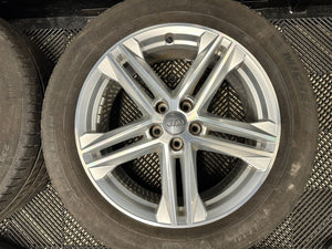 Audi OEM Q5 19" X 8J Alloy Wheels and tyres FY 80A601025G ET39 S Line