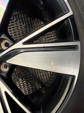 Load image into Gallery viewer, VW 18” VOLKSWAGEN Alloy Wheel &amp; Tyre Golf 8 BAKERSFIELD 225/40/18 5H0601025J GTD