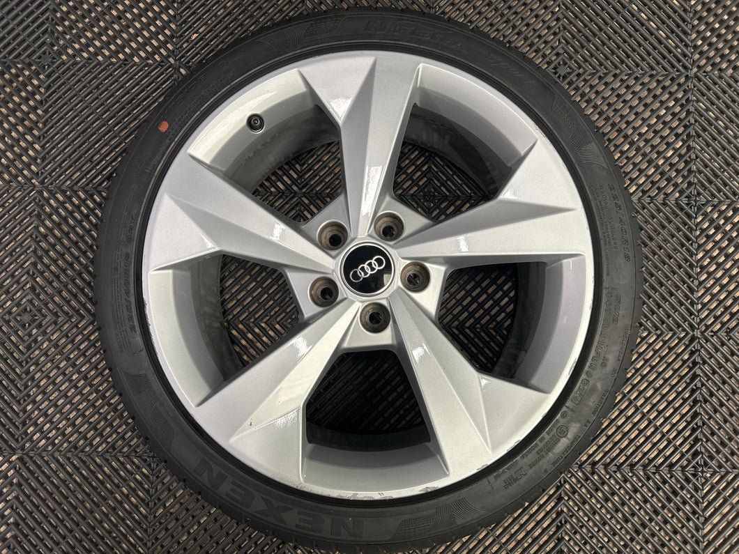 AUDI A3 S3 8Y 225/40 R18 8Jx18 18