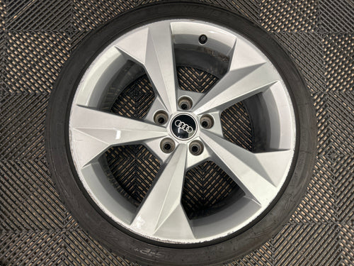 AUDI A3 S3 8Y 225/40 R18 8Jx18 18