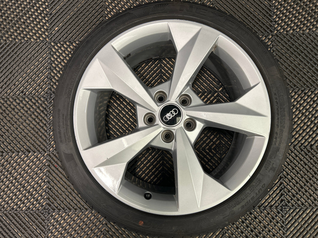 AUDI A3 S3 8Y 225/40 R18 8Jx18 18