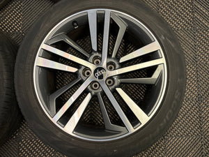 Audi Q5 20" X 8J Alloy Wheels and Tyres 80A601025F ET39 S Line OEM Genuine Used