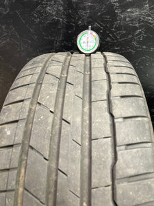 SET OF 4 USED OEM AUDI A4 B9 S LINE 18" ALLOY WHEELS AND TYRES 8W0601025R 8J
