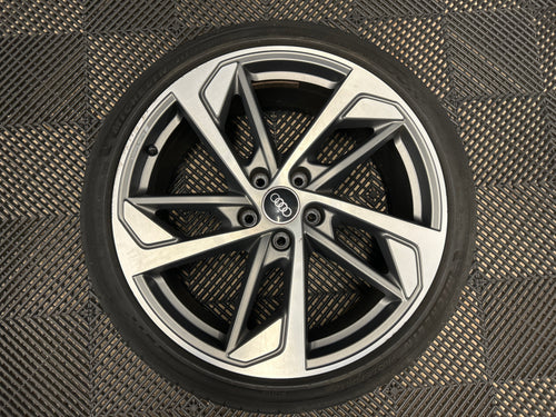 AUDI A3 S3 8Y 235/35 R18 8Jx19 19