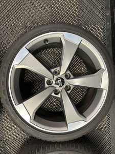Audi A4 19" X 8.5J Alloy wheels and tyres B9 8W0601025CG ROTOR ARM SET GENUINE