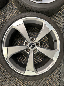 Audi A4 19" X 8.5J Alloy wheels and tyres B9 8W0601025CG ROTOR ARM SET GENUINE